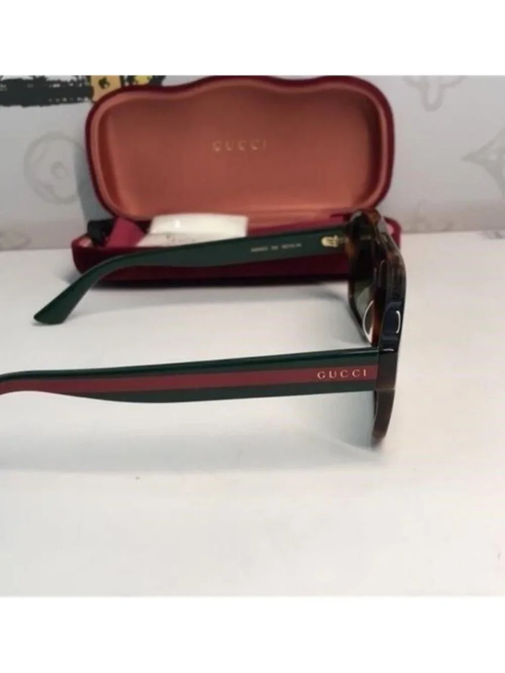 Gucci Tortoise Shell Sunglasses with Green Lenses GG0925s 002